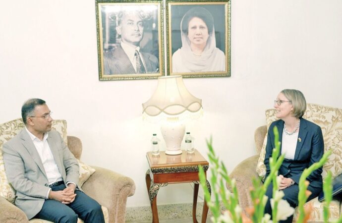 তারেক রহমানের সঙ্গে তিন দেশের রাষ্ট্রদূতদের সাক্ষাৎ