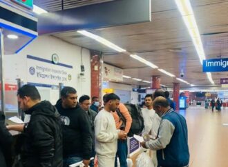 আমেরিকা থেকে আরও ৩৬ বাংলাদেশিকে বিশেষ ফ্লাইটে ফেরত পাঠাল দেশটি