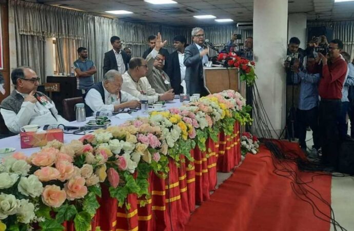 মির্জা ফখরুলের আক্ষেপ: যারা বাংলাদেশের অস্তিত্ব অস্বীকার করেছে, তারাই এখন দুষ্টামি করছে