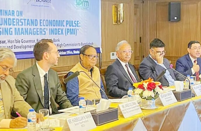 আইএমএফ ঋণের অর্থ ছাড়াই শক্তিশালী রিজার্ভের পথে বাংলাদেশ: গভর্নর