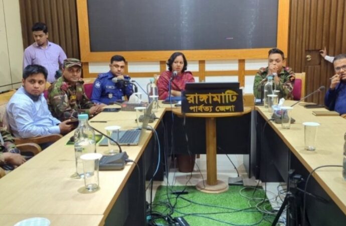 রাঙামাটি থেকে ঢাকা-চট্টগ্রামে ১২ ঘণ্টা পর বাস চলাচল শুরু