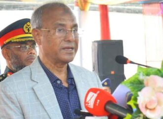 স্বরাষ্ট্র উপদেষ্টার আহবান: কারাবন্দিদের নিরাপত্তা ও মানবাধিকার নিশ্চিত করতে হবে