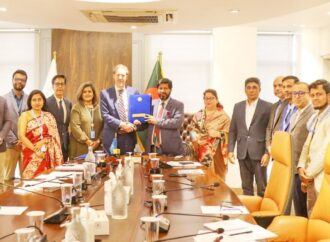 টেকসই অর্থায়নে সহযোগিতা: ইউএনডিপির সঙ্গে বিএসইসির সমঝোতা স্মারক স্বাক্ষর