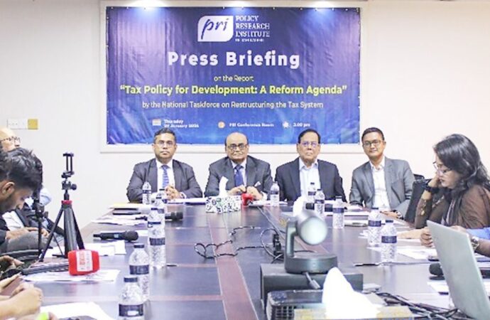 তরুণ ও কাঠামোগত কর সংষ্কার প্রয়োজন: রাজস্ব সক্ষমতা বৃদ্ধি নেত্রের জন্য