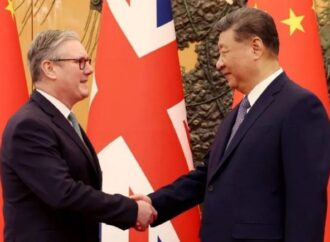 চীনের সঙ্গে সম্পর্ক রাখা হবে বোকামি: ট্রাম্পের নীতির বিরুদ্ধে ব্রিটিশ প্রধানমন্ত্রীর দৃঢ় অবস্থান