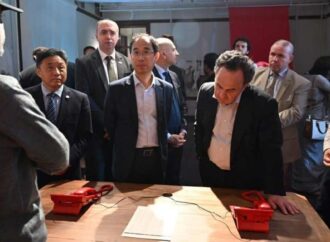 জুলাই গণঅভ্যুত্থান স্মৃতি জাদুঘর পরিদর্শন করলেন বিদেশি কূটনীতিকরা