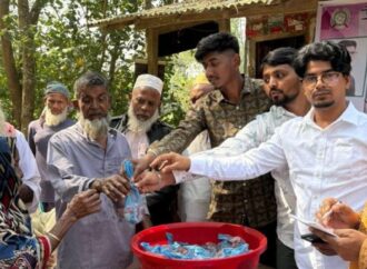 শবে-বরাত উপলক্ষে অসহায়দের জন্য বিনামূল্যে গরুর গোস্ত বিতরণ