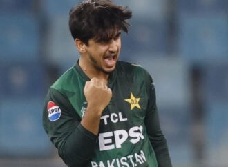 বিশ্বকাপের আগে আইসিসি র‌্যাঙ্কিংয়ে বড় চমক: অলরাউন্ডারদের মধ্যে সাইম আইয়ুব শীর্ষে ফিরলেন