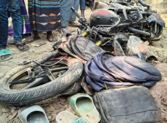 দৌলতপুরে মোটরসাইকেল দুর্ঘটনায় দুই স্কুল ছাত্রের মৃত্যু, আরও একজনের অবস্থা আশঙ্কাজনক