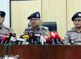 ঢাকার ৩৭ ভোটকেন্দ্র ঝুঁকিপূর্ণ, ভবনগুলোতে থাকবে বডি ক্যামেরা