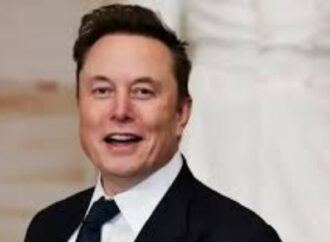 চাঁদে শহর গড়তে চান ইলন মাস্ক