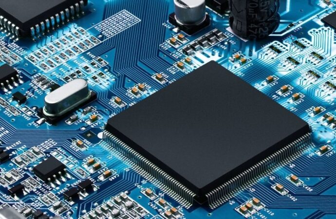 বিশ্বে সেমিকন্ডাক্টর বিক্রির মূল্য পৌঁছাতে পারে ১ ট্রিলিয়ন ডলার