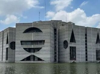 স্পিকারবিহীন সংসদে শপথ পড়াবেন কে? সংবিধানের দিকনির্দেশনা ও সরকারের পরিকল্পনা