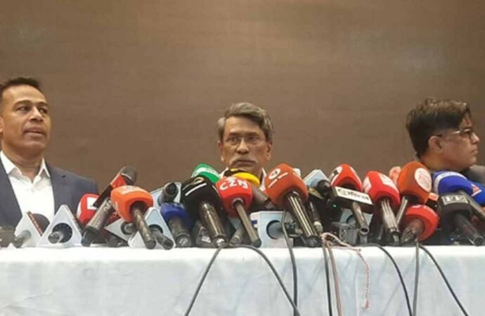 প্রধান উপদেষ্টা তাঁর আগের পেশায় ফিরবেন জানালেন আলী রীয়াজ