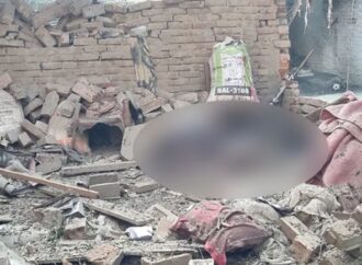 চাঁপাইনবাবগঞ্জে ককটেল বিস্ফোরণে দুজনের মৃত্যু, বাড়ি ধসে পড়ল