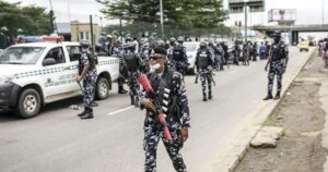 নাইজেরিয়ায় বন্দুকধারীদের হামলায় নিহত ৩২