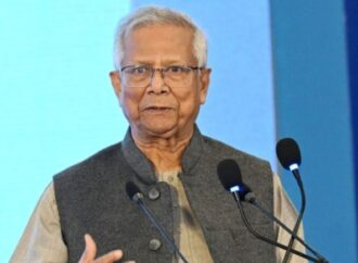 দারিদ্র্য বাড়িয়ে বিদায় বললেন ড. ইউনূস, ৩০ লাখ নতুন দরিদ্রের সংকেত