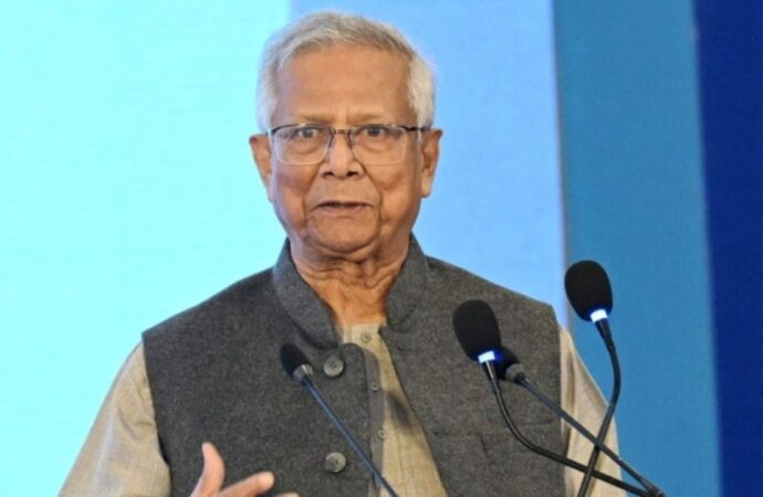 দারিদ্র্য বাড়িয়ে বিদায় বললেন ড. ইউনূস, ৩০ লাখ নতুন দরিদ্রের সংকেত