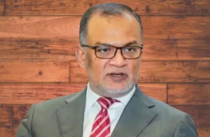 বিমান বাংলাদেশ এয়ারলাইন্সের চেয়ারম্যান শেখ বশিরউদ্দীনকে অব্যাহতি