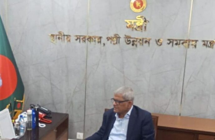 স্থানীয় সরকারমন্ত্রী ঘোষণা করলেন, মব জাস্টিস নিয়ন্ত্রণ হবে