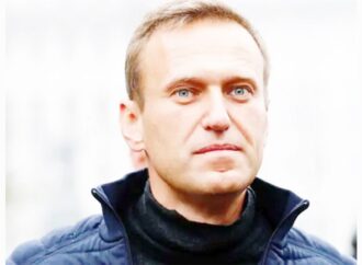 রাশিয়া অস্বীকার করছে নাভালনিকে বিষ দিয়ে হত্যার অভিযোগ