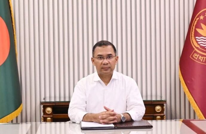 প্রধানমন্ত্রী দ্বিতীয় দিনে সচিবালয়ে অফিস করছেন তারেক রহমান