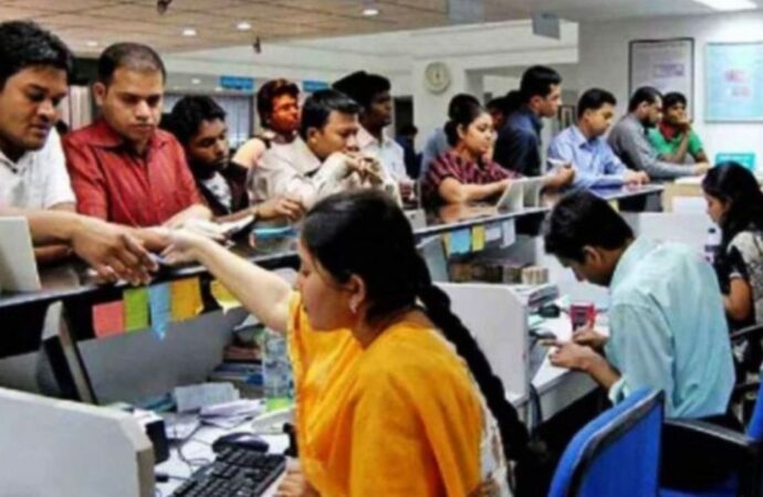 আজ থেকে সরকারি, ব্যাংক ও আদালতের নতুন সময়সূচি কার্যকর