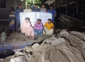 মেঘনার অবৈধ ঘেরের জাল ও খুঁটি জব্দ, আটক ৩ জেলে