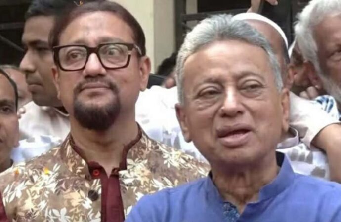 অর্থমন্ত্রীর আশ্বাস: শিগগিরই চট্টগ্রাম বন্দরে গতি বাড়বে