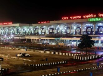 শাহজালাল বিমানবন্দরে স্বয়ংক্রিয় এয়ার রাইফেলসহ যাত্রী আটক