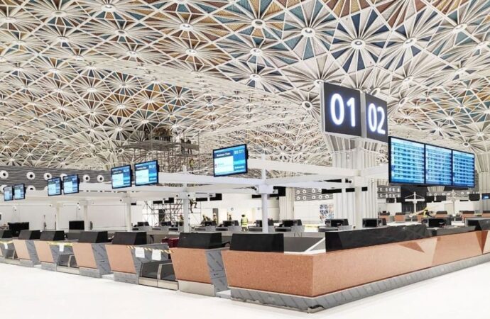 বেবিচককে ১৬৫০ কোটি টাকার অর্থপরিশোধের আদেশ