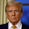 ট্রাম্পকে ডেমোক্র্যাটদের হুঁশিয়ারি