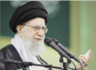 যুক্তরাষ্ট্রের হামলার ভয়ঙ্কর জবাব দেবে ইরান: ট্রাম্পকে হুঁশিয়ারি