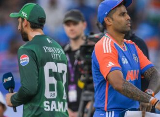 ভারত-পাকিস্তান সেমিফাইনালে মুখোমুখি হওয়ার স্বপ্ন ভেঙে গেল