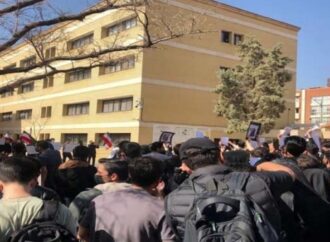 ইরানের বিশ্ববিদ্যালয়গুলোতে ফের আন্দোলনের ঝড়