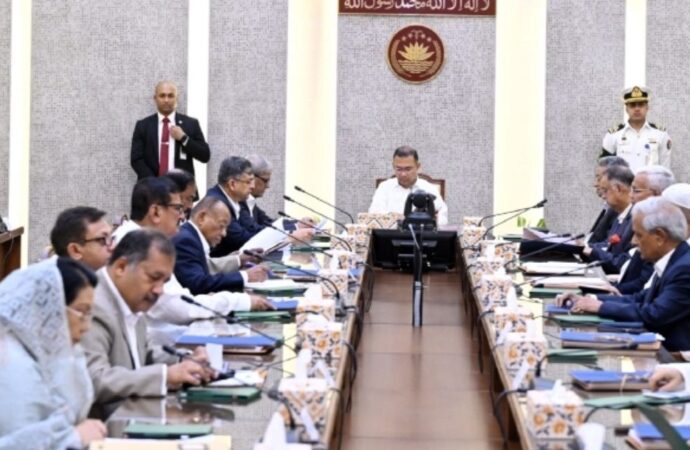 মন্ত্রিপরিষদের প্রথম সভা অনুষ্ঠিত