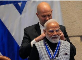 ইসরায়েলের পার্লামেন্টে নরেন্দ্র মোদি সর্বোচ্চ সম্মানে ভূষিত