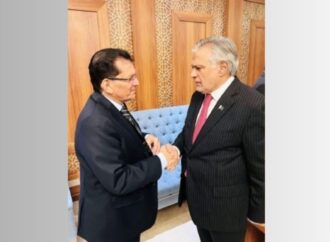 পাকিস্তানের পররাষ্ট্রমন্ত্রীর সাথে ড. খলিলুর রহমানের সাক্ষাৎ