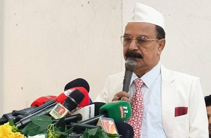 গয়েশ্বর চন্দ্র রায় ঘোষণা করলেন, মৃত্যুর আগ পর্যন্ত মন্ত্রিপরিষদে যোগ দেবেন না