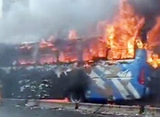 মোটরসাইকেল সংঘর্ষে বাসে আগুন লেগে পুড়ে গেল বেশ কয়েকটি যান