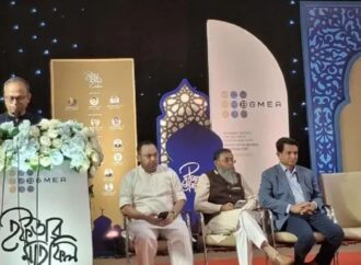 পোশাক শিল্পের প্রতিনিধিদের বিজিএমইএ’র সংবর্ধনা