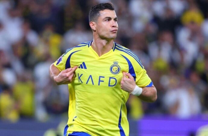 রোনালদো আলমেরিয়ার ২৫ শতাংশ মালিকানার অংশীদার হয়েছেন