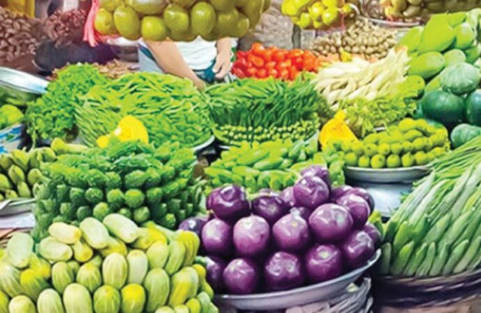 রমজানে কাঁচাবাজারে স্বস্তি ফিরে আসছে
