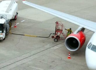 জেট ফুয়েলের দাম লিটারপ্রতি ১৭ টাকা বৃদ্ধি