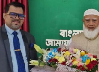 পররাষ্ট্রমন্ত্রীর সঙ্গে চিঠির বিষয় নিয়ে জামায়াত আমিরের উপদেষ্টা বরখাস্ত