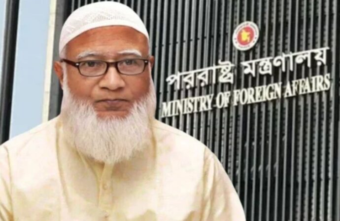 জামায়াতের আমির পররাষ্ট্র উপদেষ্টার পদায়ন চান