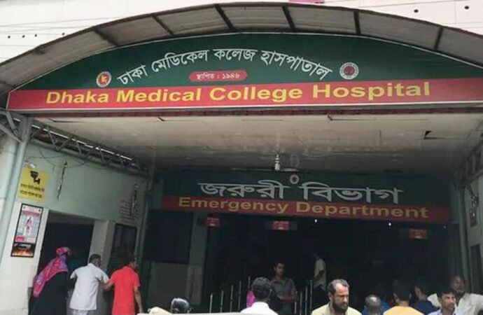 হাজারীবাগে ঢাবি শিক্ষার্থীর মৃতদেহ উদ্ধার, মুখে বিষের গন্ধ