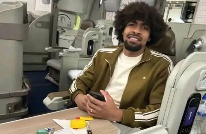 ফিফা র‍্যাঙ্কিংয়ে বাংলাদেশের এক ধাপ অবনতি: এশিয়ান কাপ বাছাই শেষে ফিরলেন হামজা চৌধুরী