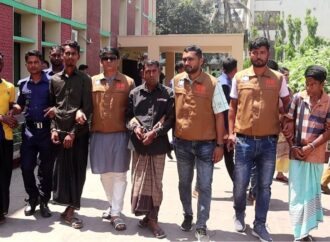 নওগাঁর পোরশায় ডাকাতি: ২৪ ঘণ্টার মধ্যে ৪ ডাকাত গ্রেফতার