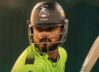 পিএসএলে ইমনের ছক্কা-বৃষ্টি: ৭ বলে ৫ ছক্কায় মুলতানকে লণ্ডভণ্ড করলেন এই বাংলাদেশি